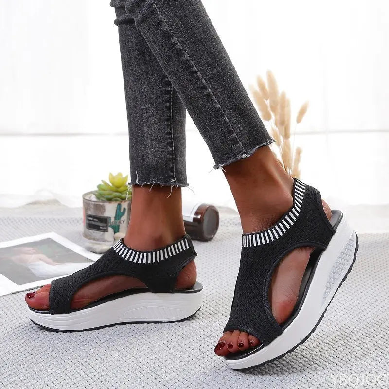 Plus Size Sandalen Vrouwen Mode Casual Platform Schoenen Vrouwen Schoenen Comfort Zomer Zachte Sport Sandalen Ademende Sneakers