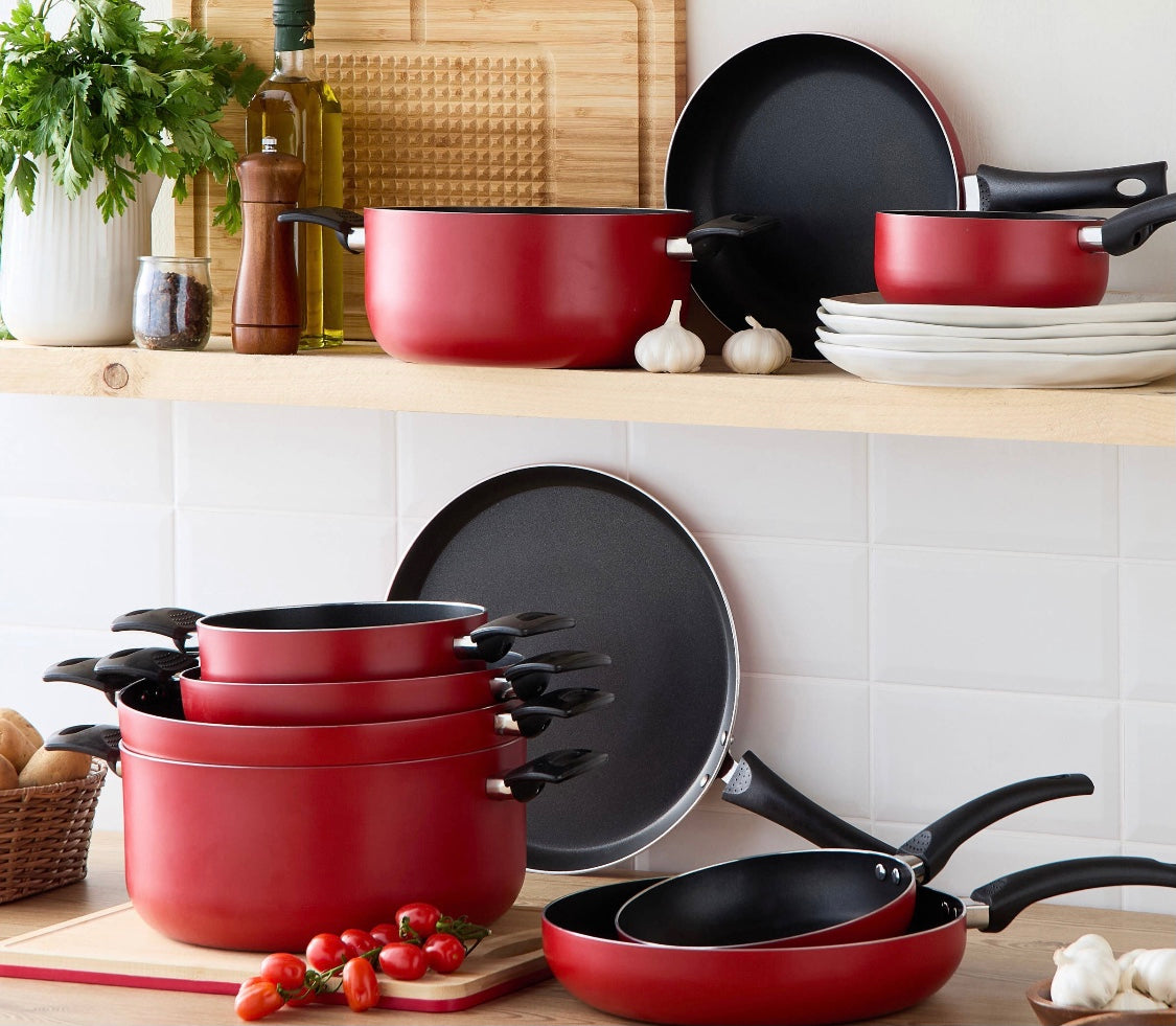 Essential Aluminum Casserole 20Cm