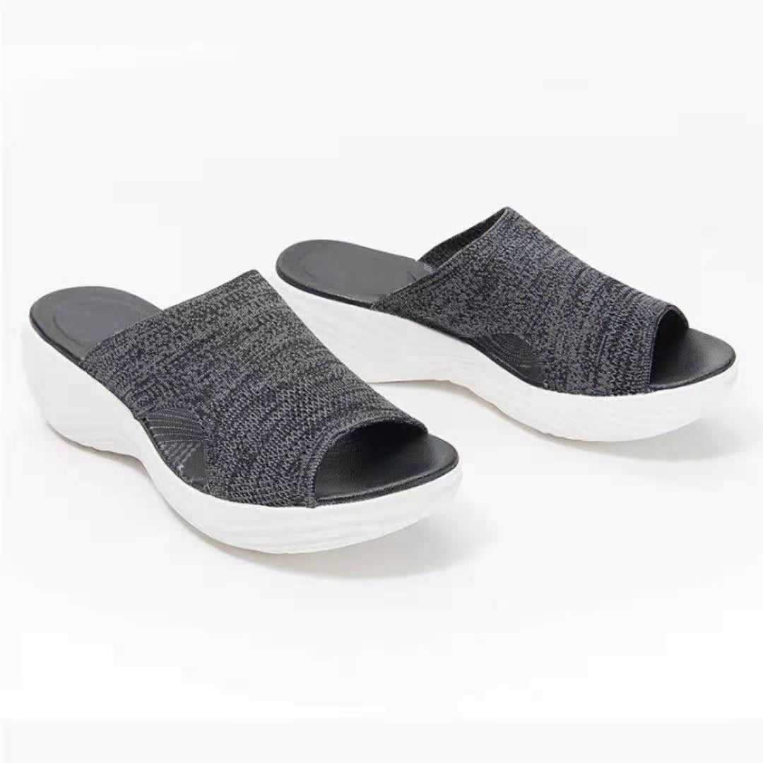 Summer new oversized slippers for women, fish mouth mesh breathable women's external wear slippers