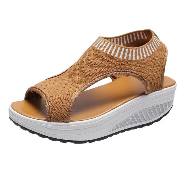 Plus Size Sandalen Vrouwen Mode Casual Platform Schoenen Vrouwen Schoenen Comfort Zomer Zachte Sport Sandalen Ademende Sneakers