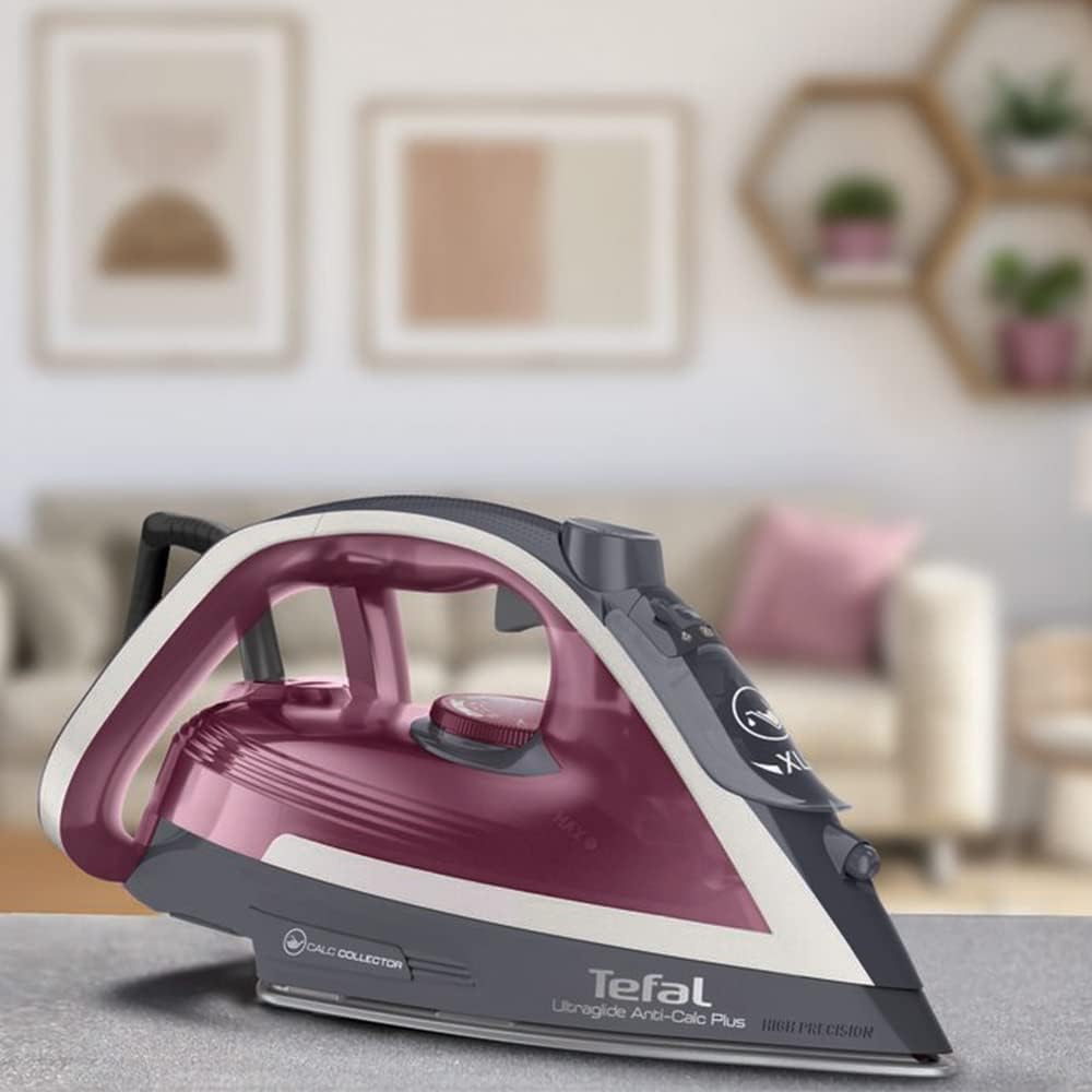 Tefal Steam Iron, Ultraglide Anti-Scale Plus.