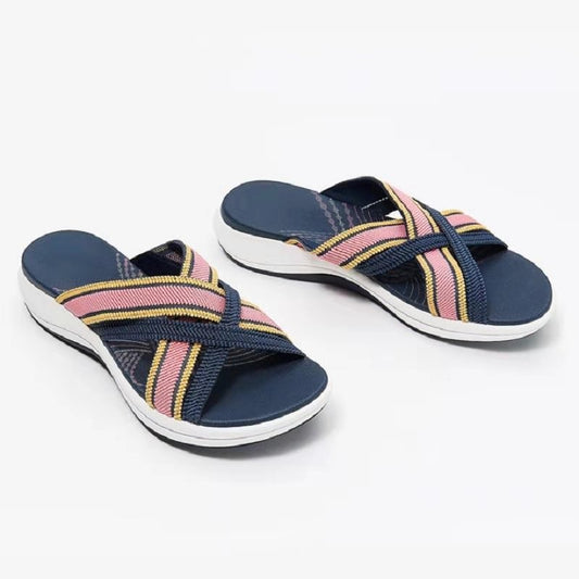 Flat bottomed sloping and fish mouthed flying woven cross sandals for women's slippers