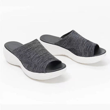 Summer new oversized slippers for women, fish mouth mesh breathable women's external wear slippers