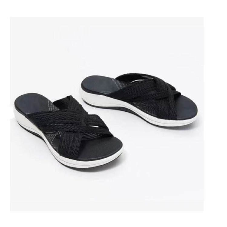 Flat bottomed sloping and fish mouthed flying woven cross sandals for women's slippers