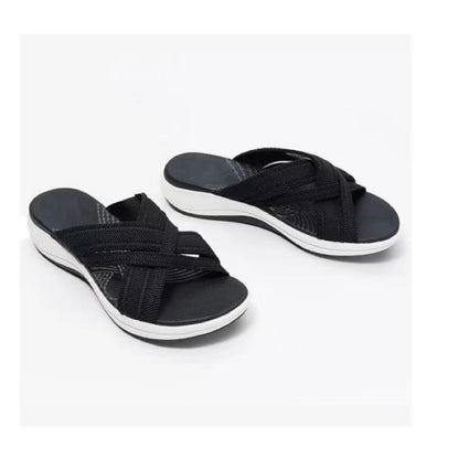 Flat bottomed sloping and fish mouthed flying woven cross sandals for women's slippers