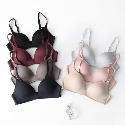 Japanese Light Clothing Without Trace Underwear Women Without Steel Ring Large Chest Show Small Students Thin Triangle Cup Light Bra